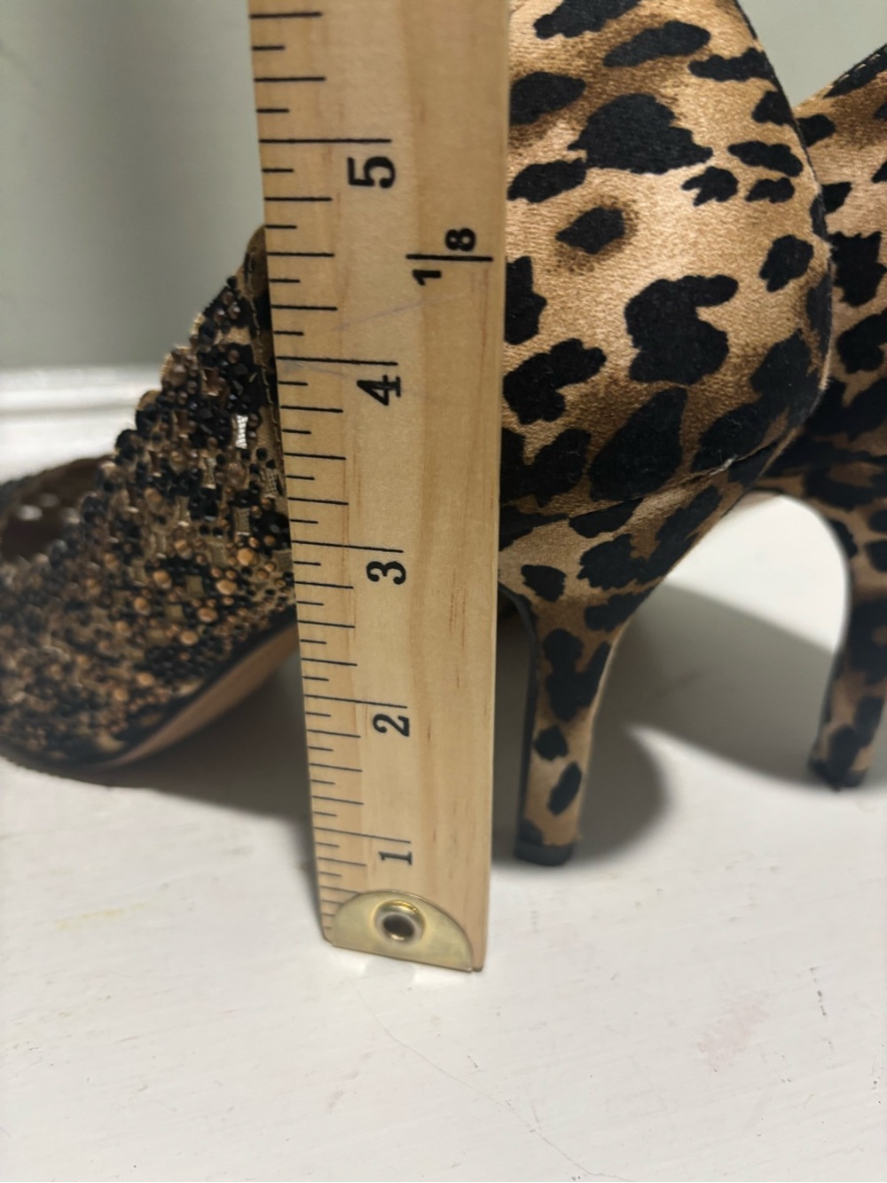 J. Renee Leopard Print Pointed Toe Heels with Embellished Lace-size 9.5 - Picture 7 of 9